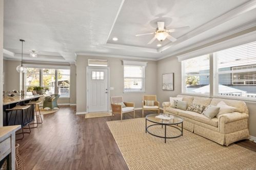 7102 Santa Barbara St, Carlsbad CA  92011-4629 exterior