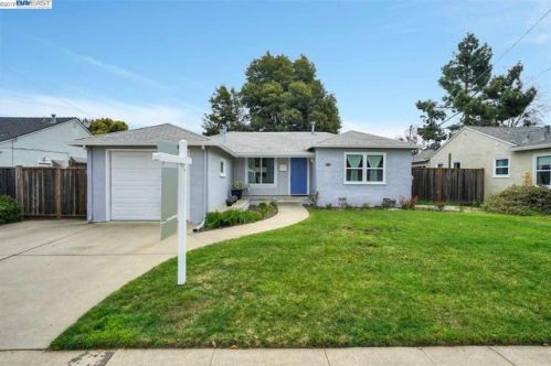 21732 Ada St, Hayward, CA 94546-6302