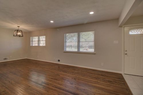 528 Polk St, Richardson TX  75081-4264 exterior