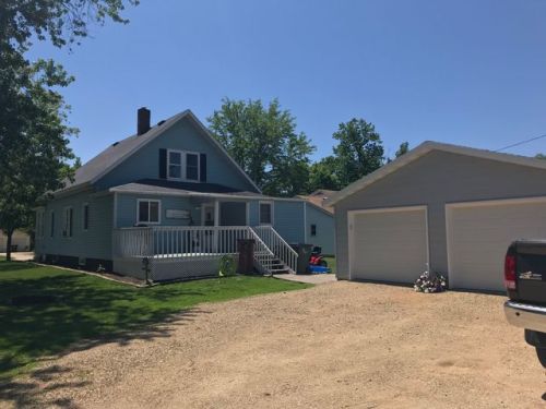511 Superior St, Boscobel, WI 53805-1409