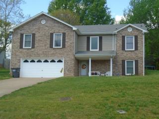 1023 Hillshire Dr, Clarksville, TN 37043-2108