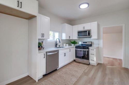 129 20 St, National City CA  91950-5902 exterior