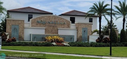 10467 34th Ct, Hialeah FL  exterior