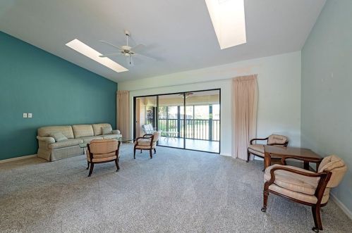 3231 Horse Carriage Way, Naples, FL 34105-2824