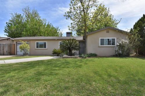 3715 Cortland Ave, Fresno, CA 93722-4708