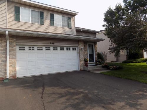 849 Summer Pines Cir, Hudson, WI 54016-1979