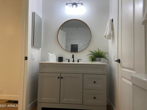 8954 Michigan Ave, Chandler AZ  85248-6446 exterior