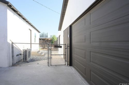 25597 Pacific St, San Bernardino CA  92404-6448 exterior