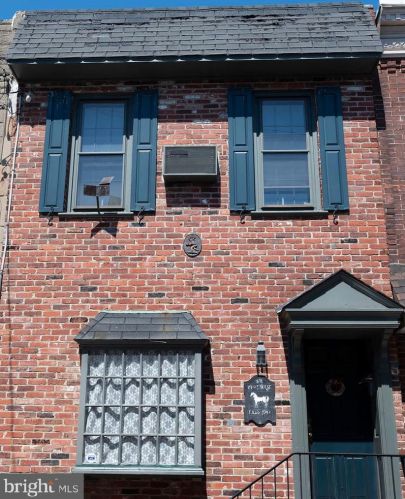 2122 Carlisle St, Philadelphia, PA 19121-1607