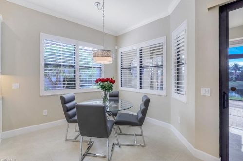 9366 Isla Bella Cir, Bonita Springs FL 34135-7274 exterior