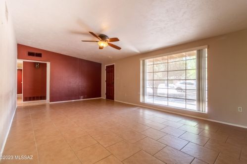 3556 Christmas Pl, Tucson AZ  85716-1230 exterior