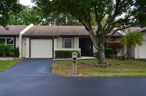 15996 Laurel Oak Cir, Delray Beach, FL 33484-5539