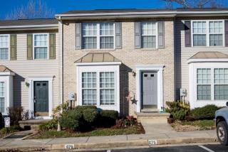 675 Stonewall Dr, Harrisonburg, VA 22801-8795