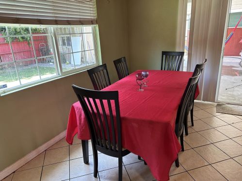 544 Sequoia Rd, Hayward CA  94541-6119 exterior