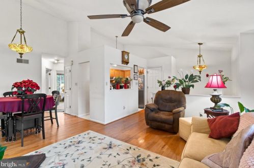 115 Norlawn Cir, Lancaster PA 17601-2666 exterior