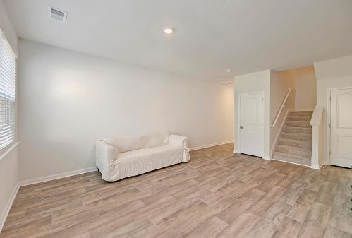 1869 Towne St, Johns Island SC  29455 exterior