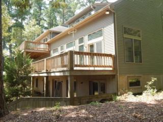 6475 Allmondsville Rd, Zanoni, VA 23061-3343