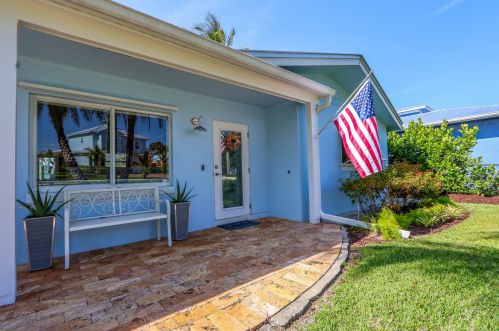 1719 Dyer Point Rd, Palm City FL  34990-1723 exterior