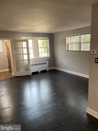 412 Gln Echo Rd, Philadelphia PA 19119-2915 exterior