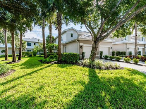4660 Hawks Nest Way, Naples, FL 34114-0839