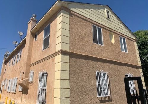 317 Magnolia St, Compton, CA 90220-2103
