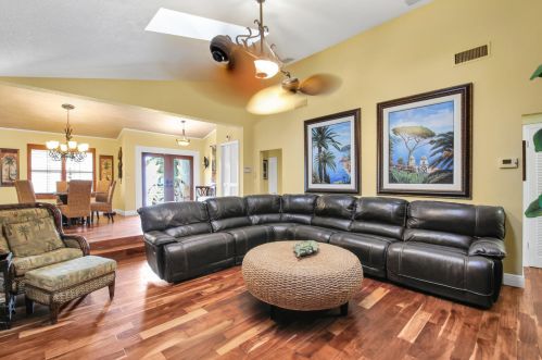 8813 Wendy Ln, West Palm Beach FL  33411-6522 exterior