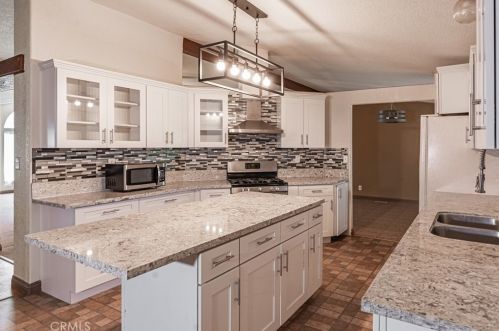 20340 Myron St, Perris CA  92570-9371 exterior