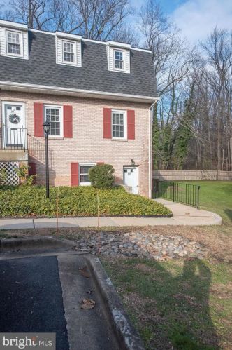 2145 Culver Dr, Wilmington, DE 19810-1309