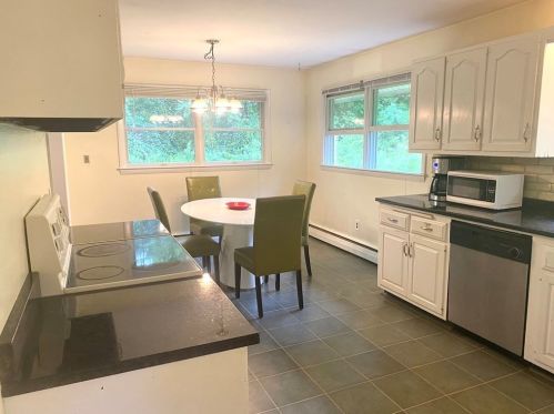 29 Hazen Rd, Shirley, MA 01464-2703