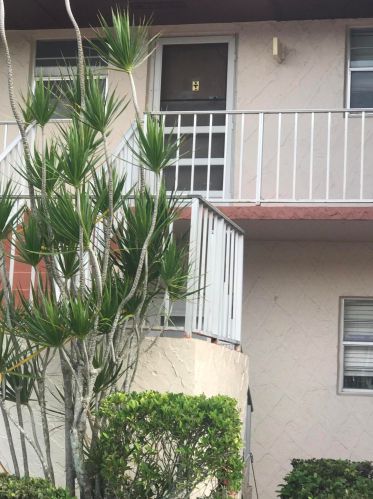 12027 Greenway Cir, West Palm Beach, FL 33411-2864