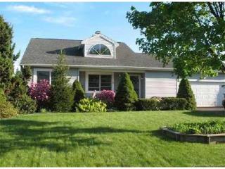 20 Charis Rd, Manchester, CT 06042-8235