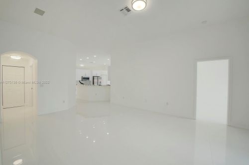 1260 144th Ave, Hollywood FL  33028-2921 exterior