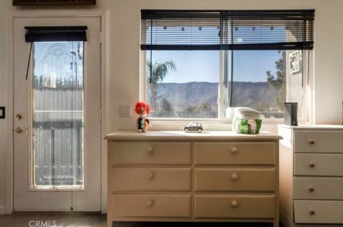 210 Davis St, Lake Elsinore CA  92530-3226 exterior