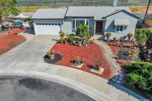 1640 52nd St, Long Beach, CA 90805-6110