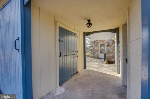 129 Township Line Rd, Norristown PA  19403-4352 exterior