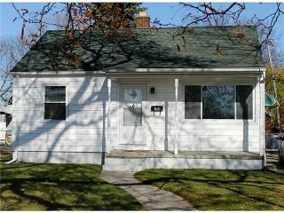 106 Waggoner Blvd, Toledo, OH 43612-1945