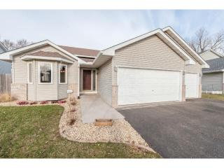1709 Shasta Dr, Hudson, WI 54016-8086