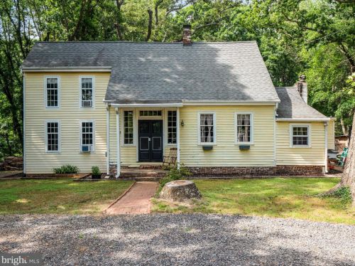 10424 Catharpin Rd, Spotsylvania, VA 22551-4548