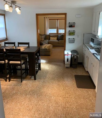113 Elberon Ave, Paterson NJ  07506-2605 exterior