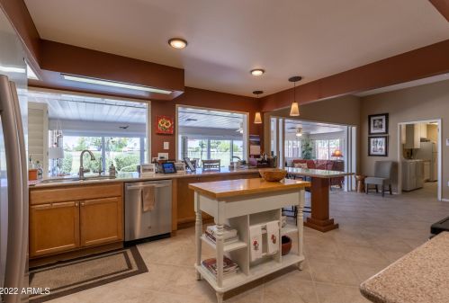 15213 Cameo Dr, Sun City AZ  85351-2001 exterior