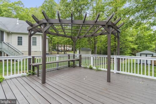 4303 Lakeview Pkwy, Locust Grove VA  22508-5515 exterior