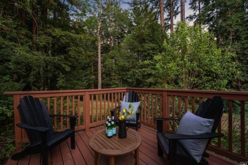 12675 Fiori Ln, Sebastopol CA  95472-9571 exterior