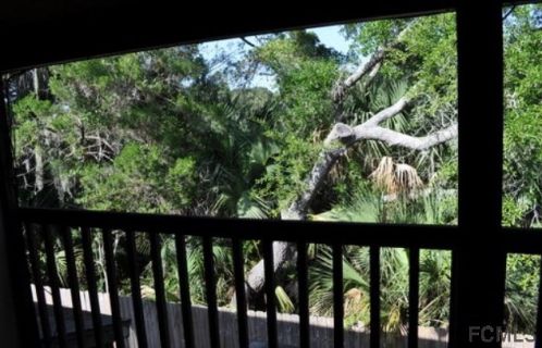 33 Village Dr, Flagler Beach, FL 32136-3484