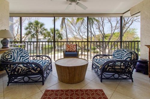 1061 8th St, Naples FL  34120-0074 exterior
