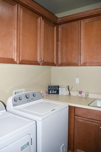 2065 Katnich Ln, Lodi CA 95242-4805 exterior