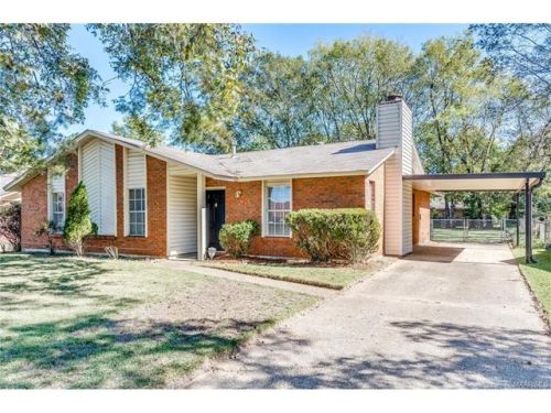 544 Shady Grove Dr, Montgomery, AL 36109-1840