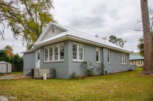 4432 Davis St, Marianna, FL 32446-3125