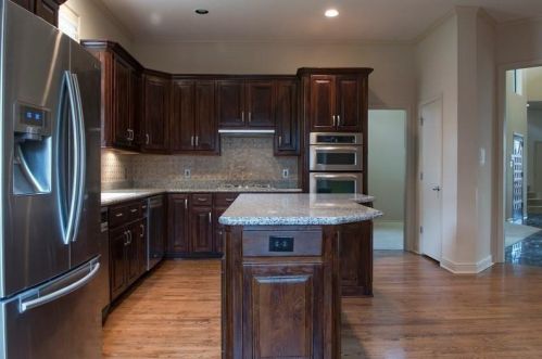 1604 Driskill Dr, Irving TX  75038-5950 exterior