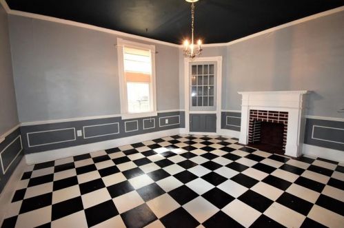 406 Walnut St, Latrobe PA  15650-1941 exterior