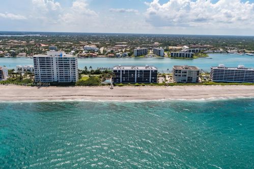 19750 Beach Rd, Jupiter, FL 33469-2800